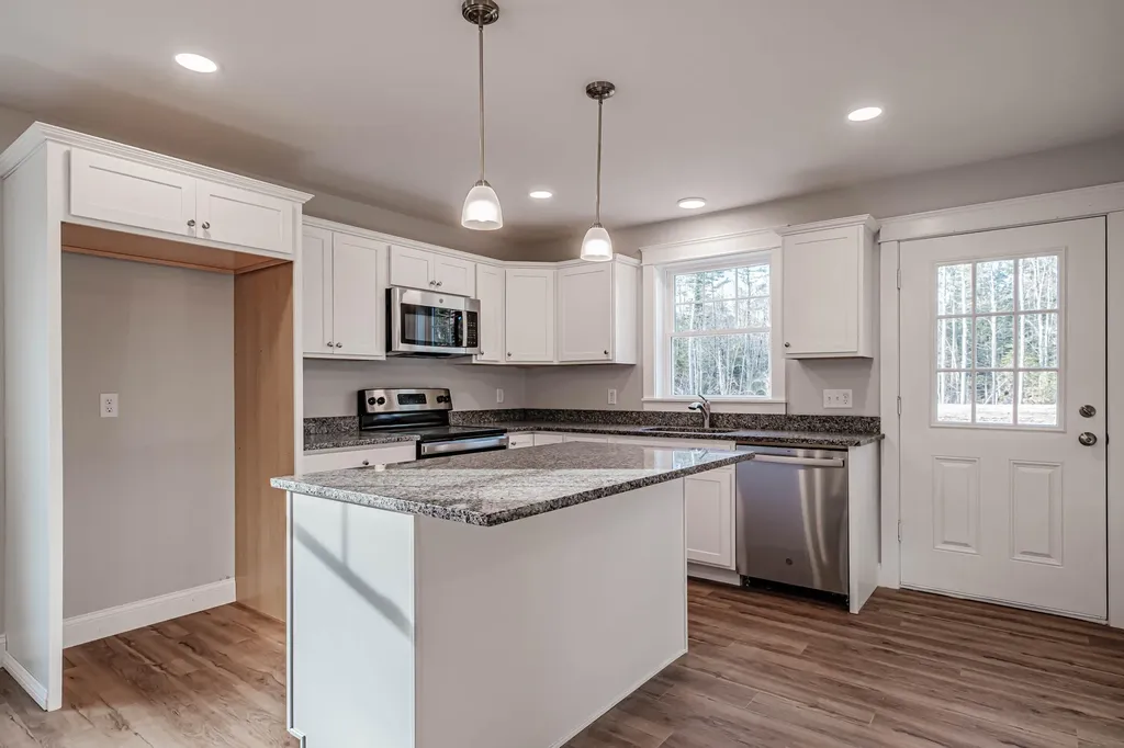 439 Independence Way Wells ME 04090