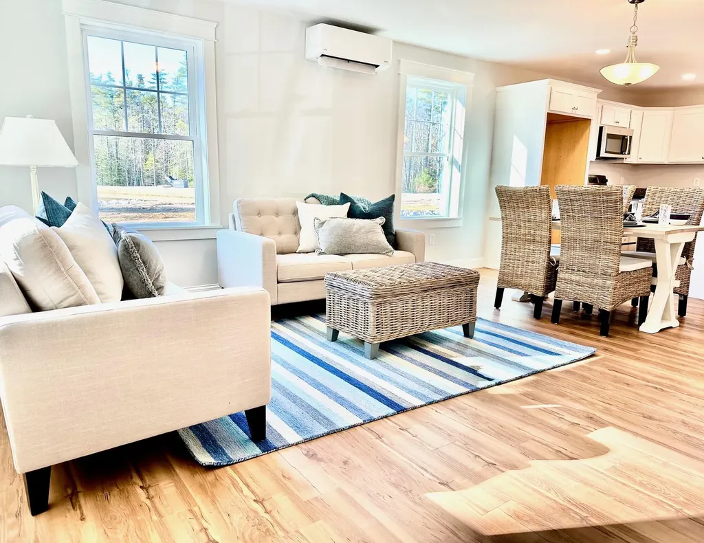 439 Independence Way Wells ME 04090