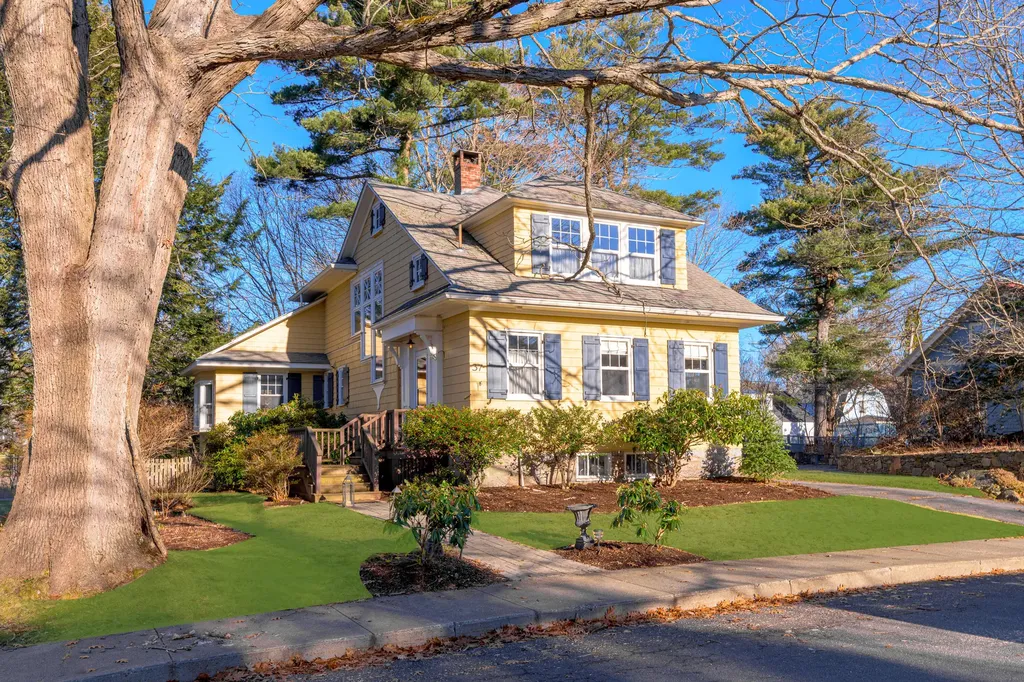 37 Cottage Farms Road Cape Elizabeth ME 04107