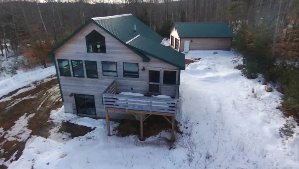 40 Hill Top Road Chesterville ME 04938