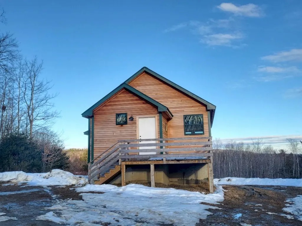 40 Hill Top Road Chesterville ME 04938