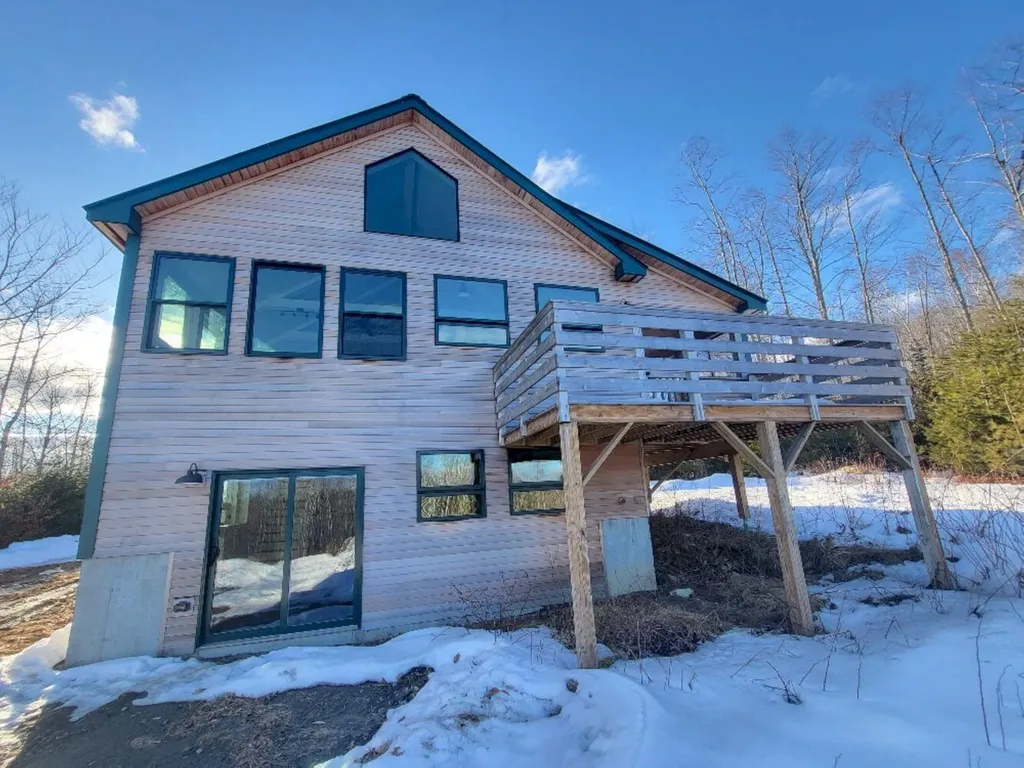 40 Hill Top Road Chesterville ME 04938