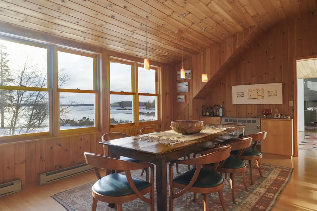 51 Fox Lane Brooklin ME 04616