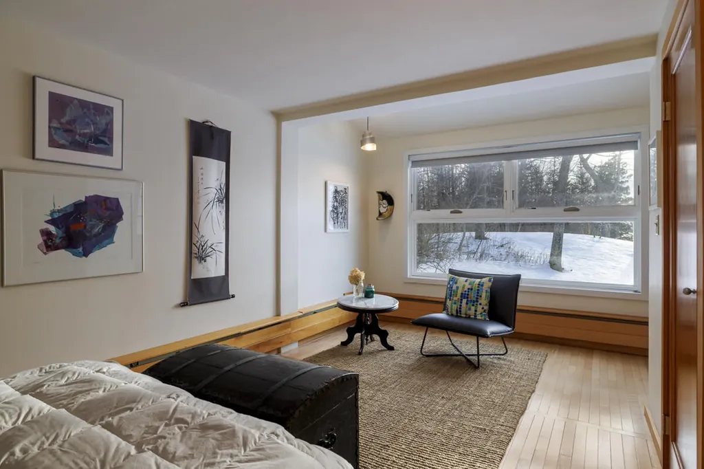 51 Fox Lane Brooklin ME 04616