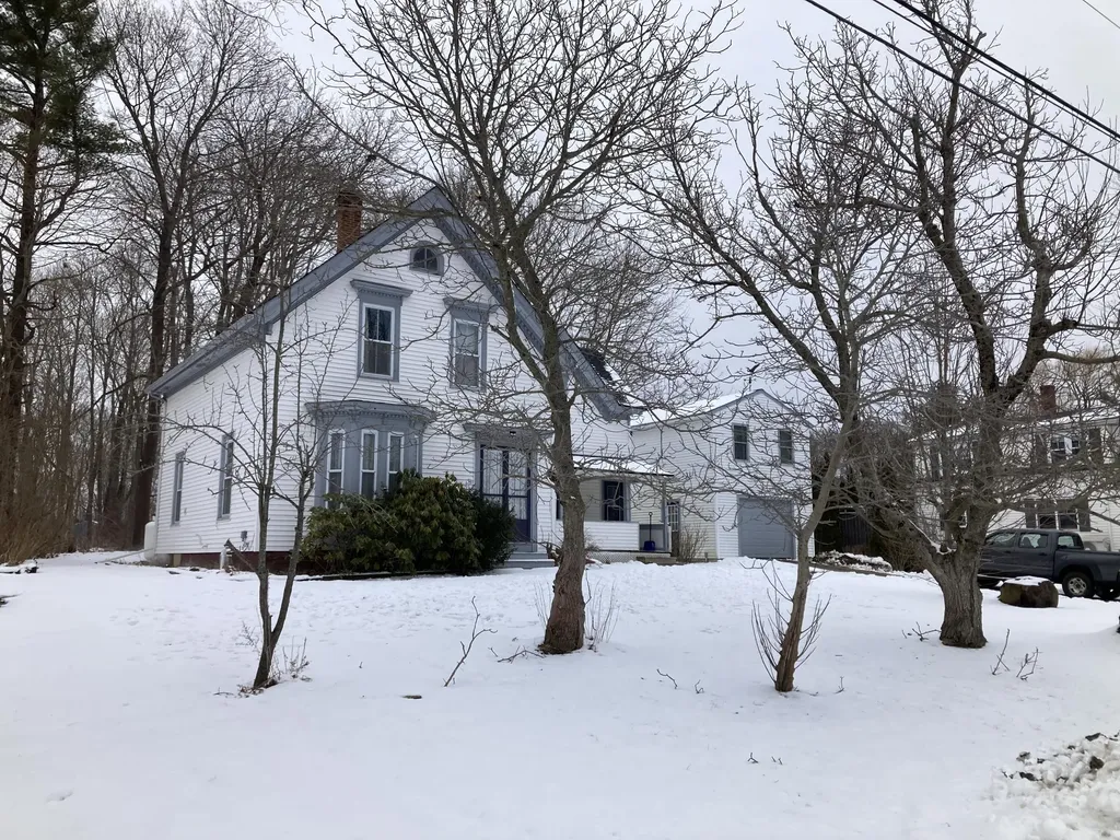 54 Oliver Street Rockland ME 04841