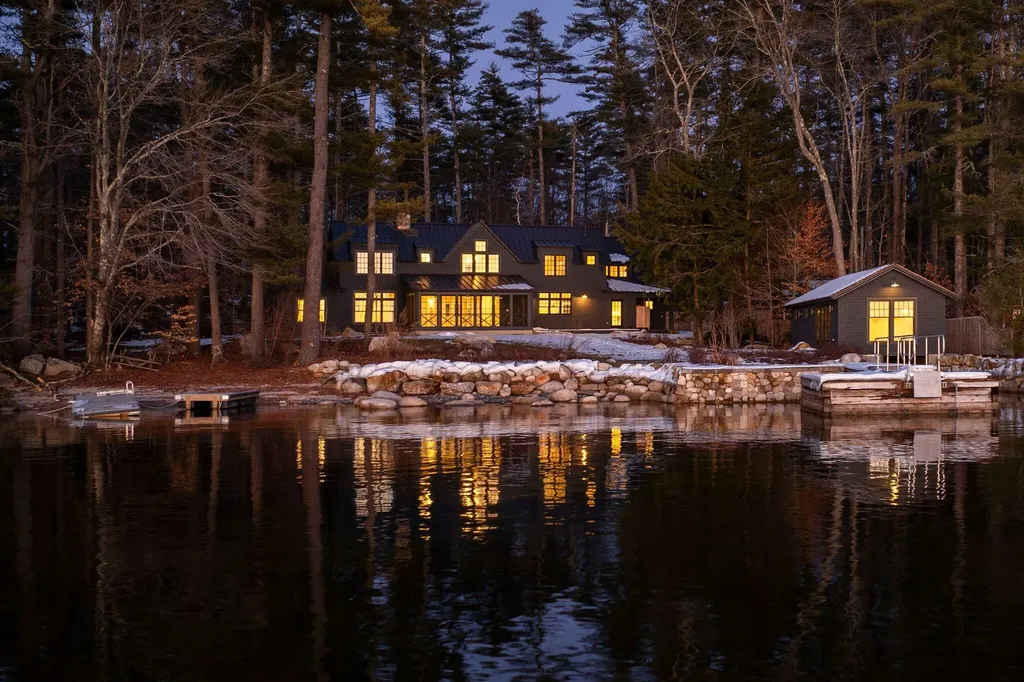 36 Murch Landing Road Raymond ME 04071