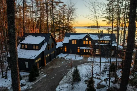 36 Murch Landing Road Raymond ME 04071