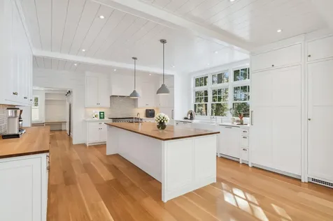 36 Murch Landing Road Raymond ME 04071