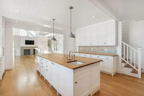 36 Murch Landing Road Raymond ME 04071