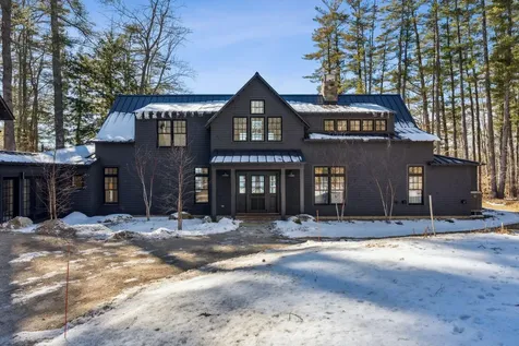 36 Murch Landing Road Raymond ME 04071