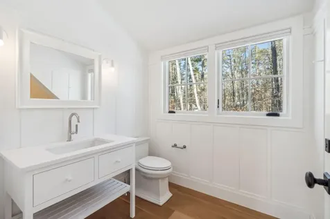 36 Murch Landing Road Raymond ME 04071