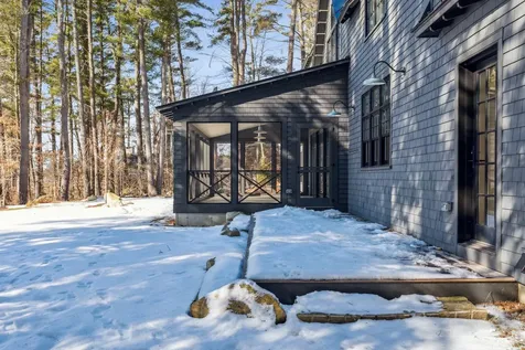 36 Murch Landing Road Raymond ME 04071