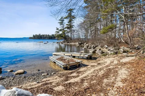 36 Murch Landing Road Raymond ME 04071