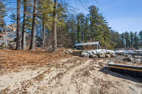 36 Murch Landing Road Raymond ME 04071