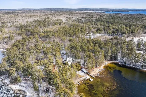 36 Murch Landing Road Raymond ME 04071