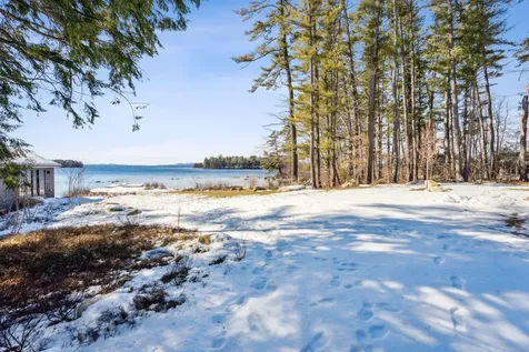 36 Murch Landing Road Raymond ME 04071