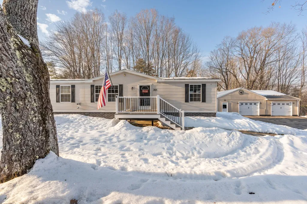 30 Smith Avenue Bridgton ME 04009