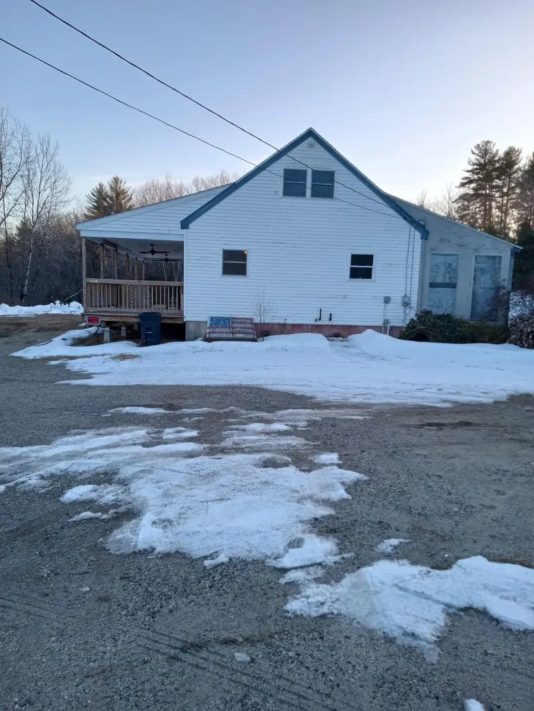11 Aspen Way Poland ME 04274