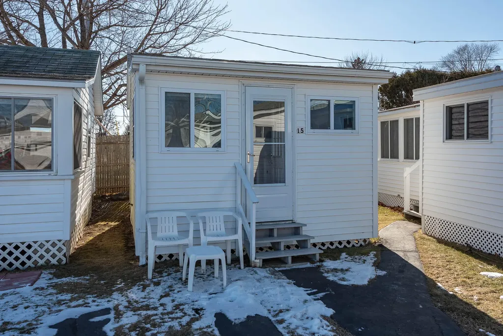 337 Long Sands Road York ME 03909