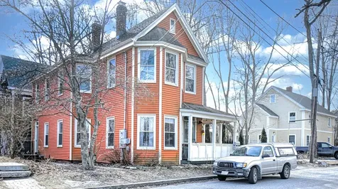 52 Ashmont Street Portland ME 04103