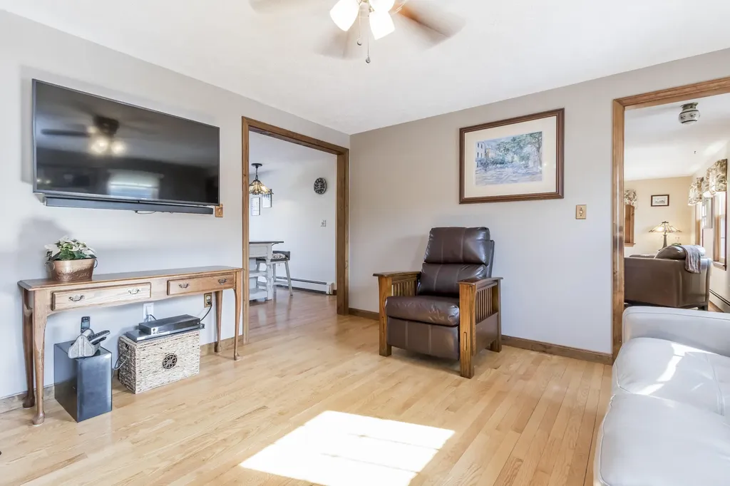 89 Clapboard Road Portland ME 04103