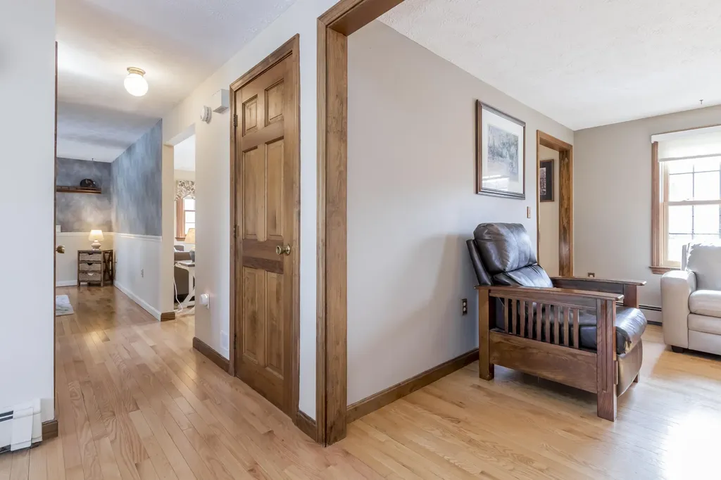 89 Clapboard Road Portland ME 04103