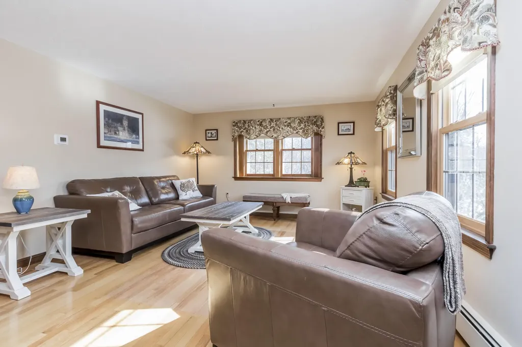 89 Clapboard Road Portland ME 04103
