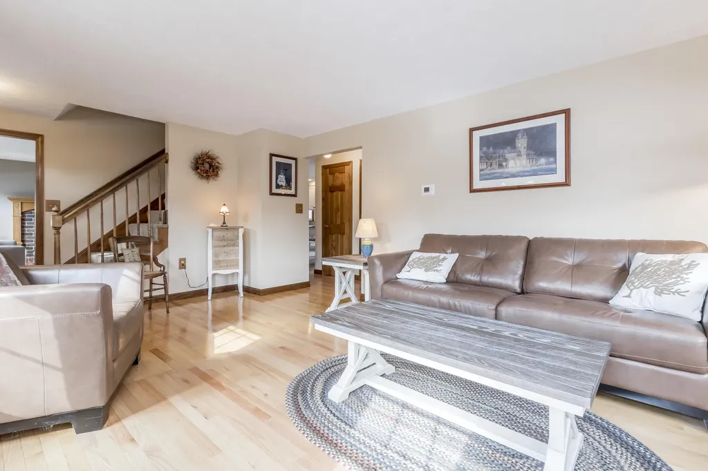 89 Clapboard Road Portland ME 04103