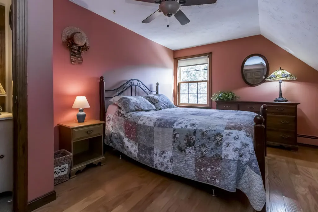 89 Clapboard Road Portland ME 04103