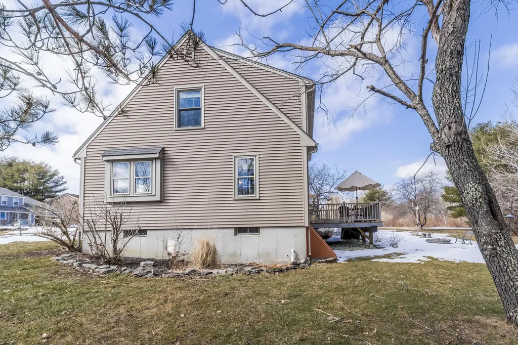 89 Clapboard Road Portland ME 04103