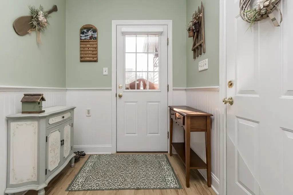 89 Clapboard Road Portland ME 04103