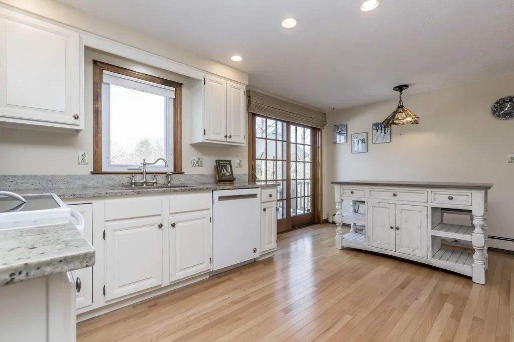 89 Clapboard Road Portland ME 04103