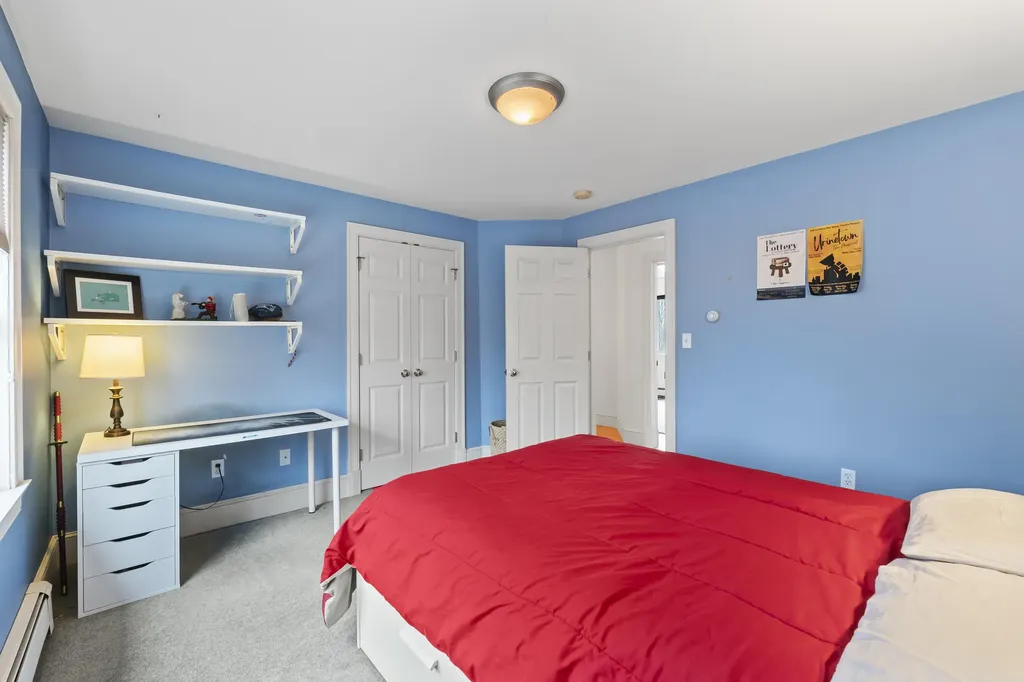 21 Cross Hill Road Cape Elizabeth ME 04107