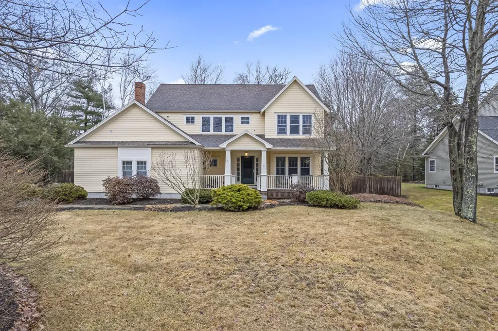 21 Cross Hill Road Cape Elizabeth ME 04107