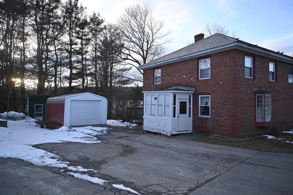 18 Meadow Way Bath ME 04530
