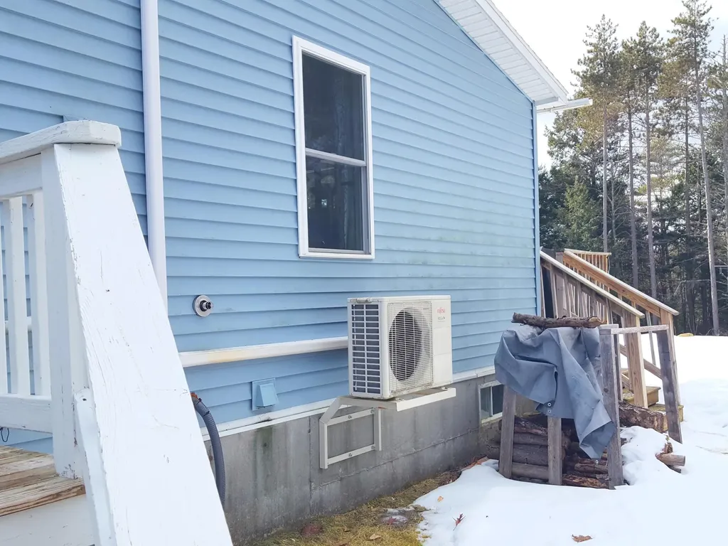 53 Harding Road Gorham ME 04038