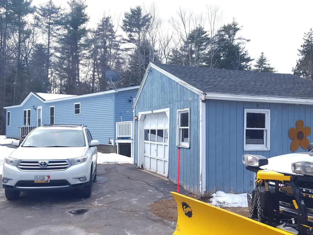 53 Harding Road Gorham ME 04038