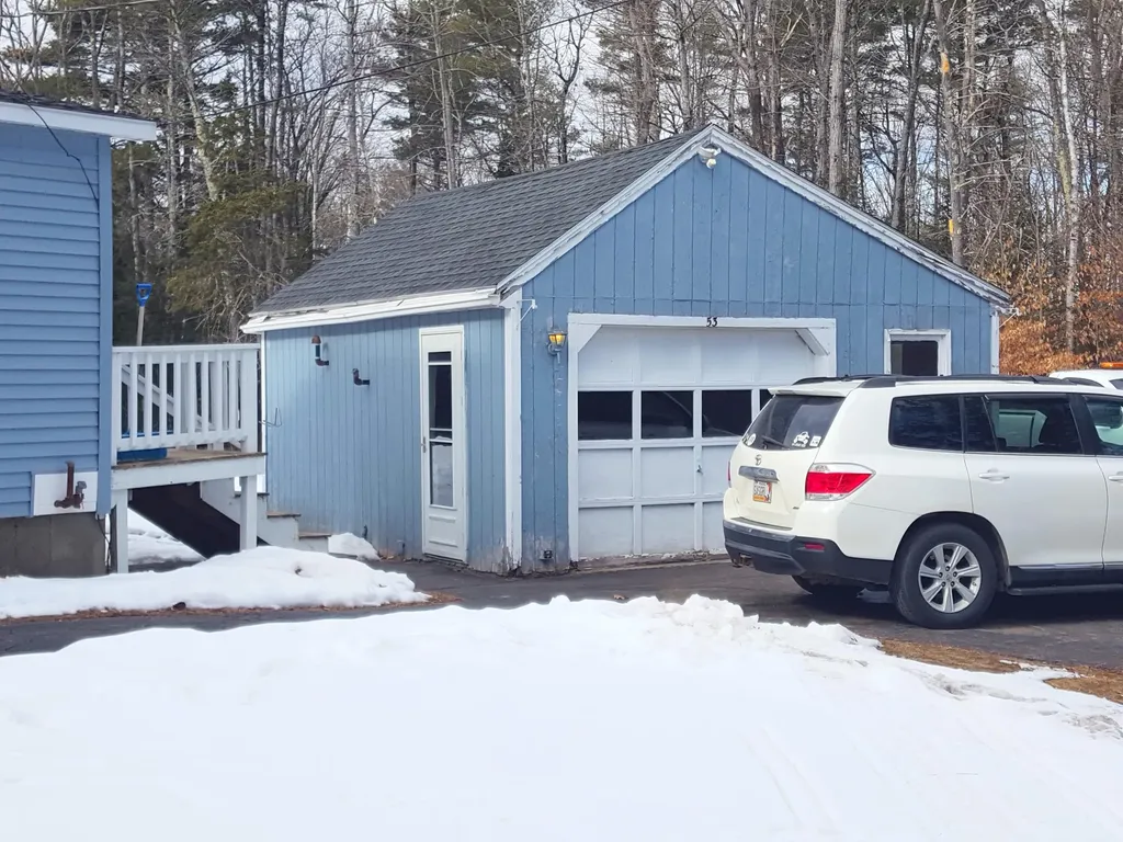 53 Harding Road Gorham ME 04038