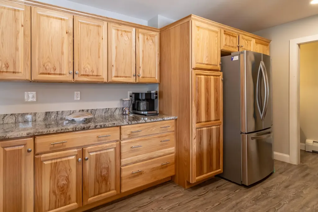 579 Western Avenue Hampden ME 04444