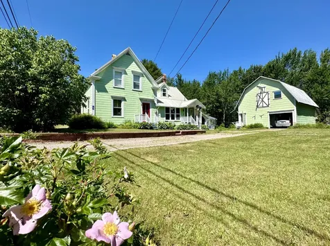 183 Shattuck Road Calais ME 04619