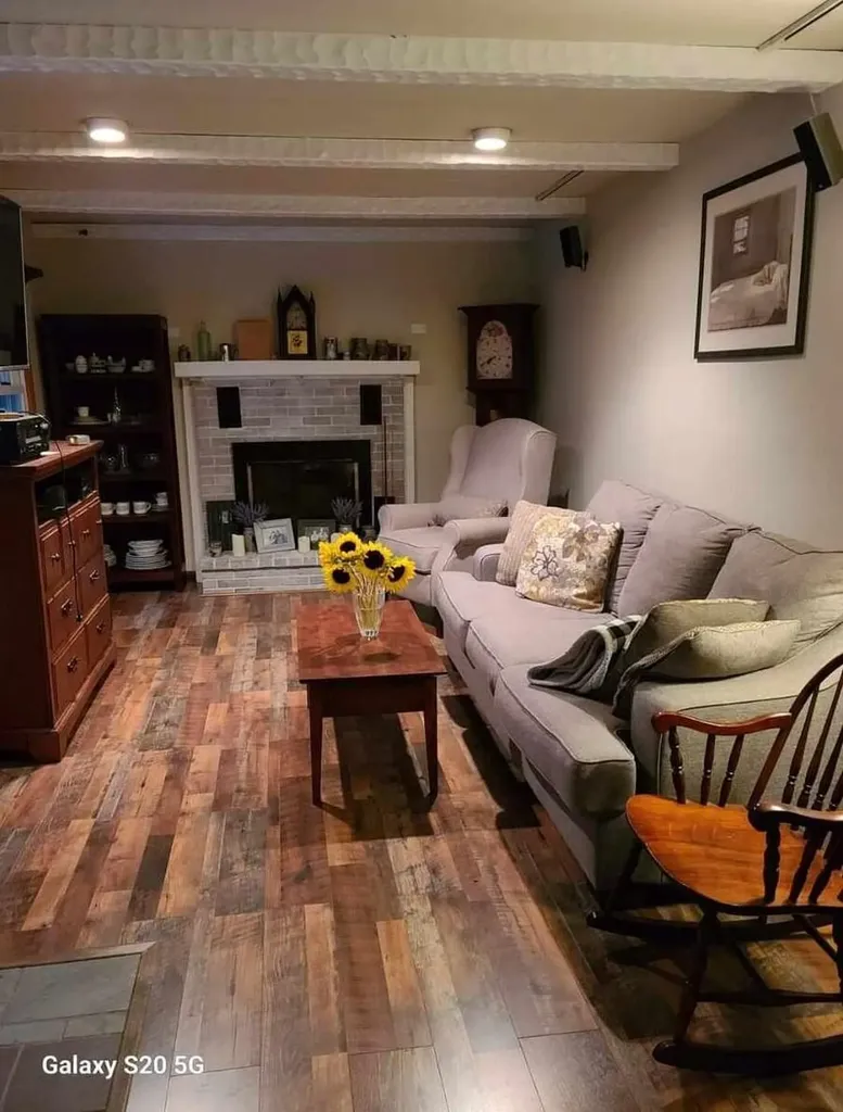 38 Monroe Road Hampden ME 04444