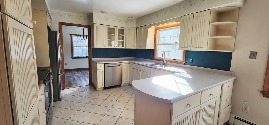 38 Monroe Road Hampden ME 04444