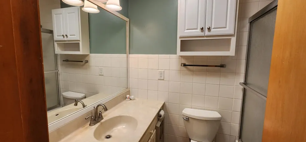 38 Monroe Road Hampden ME 04444
