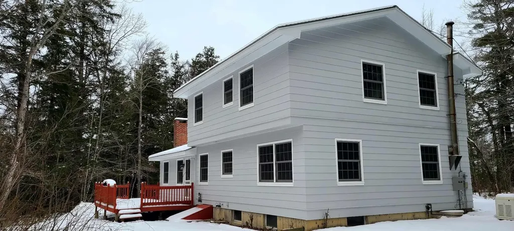 38 Monroe Road Hampden ME 04444