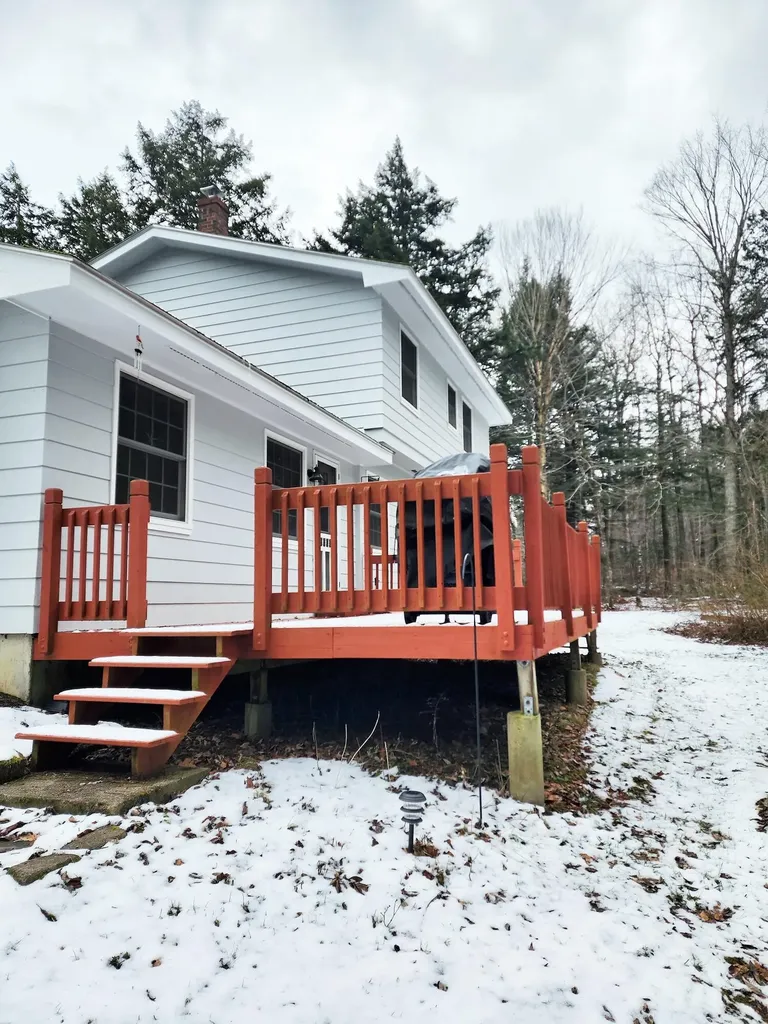 38 Monroe Road Hampden ME 04444