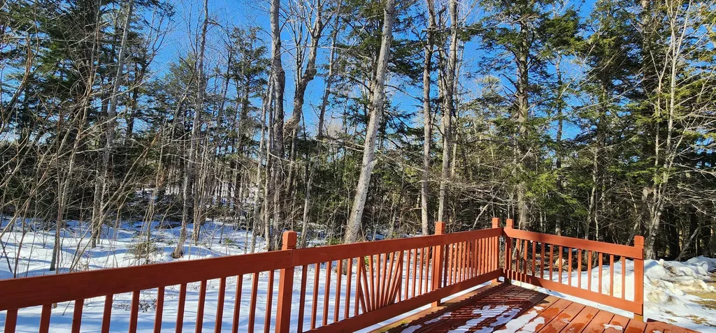 38 Monroe Road Hampden ME 04444