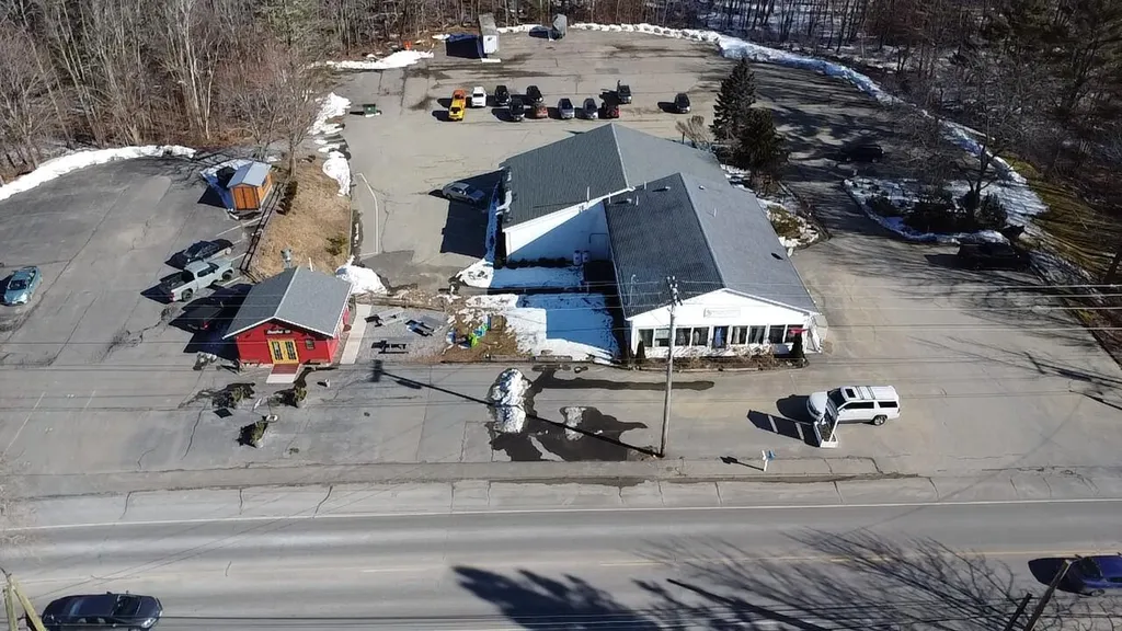 330 Commercial Street Rockport ME 04856