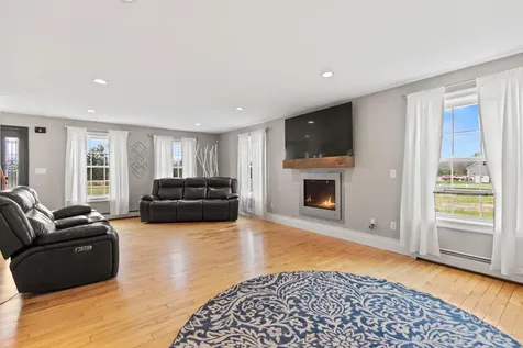 36 Curtis Farm Road Buxton ME 04093
