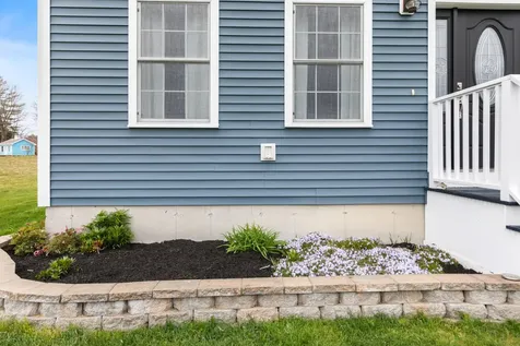 36 Curtis Farm Road Buxton ME 04093