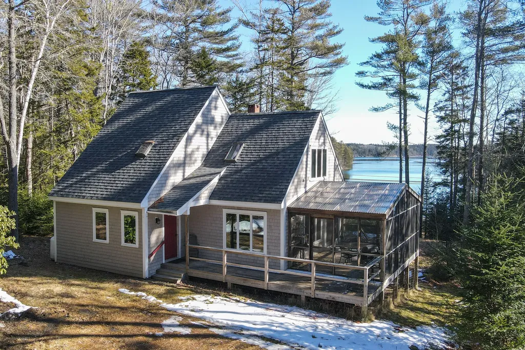 276 River Road Saint George ME 04860